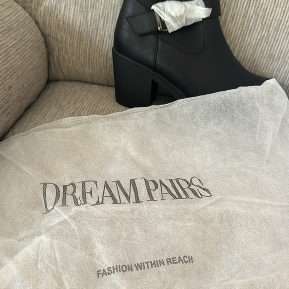 Super cute- Dream Pairs knee high boots. BRAND NEW IN BOX - Picture 7 of 7